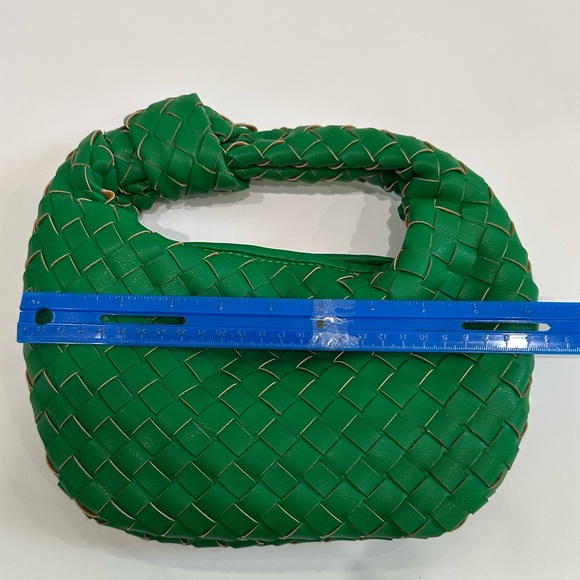💚💚Urban Expressions Drew Woven Shoulder Bag - Emerald Green💚💚 - Picture 8 of 13